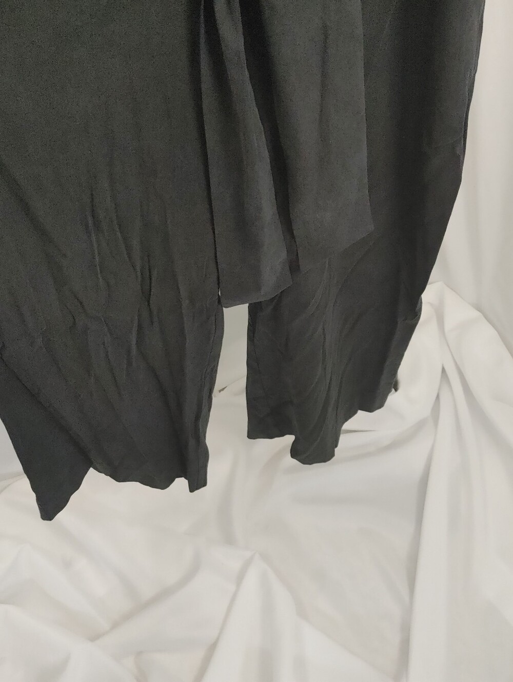 Nicole Miller New York Black Tie Waist Jumpsuit Size 12 NWOT - Picture 4 of 15